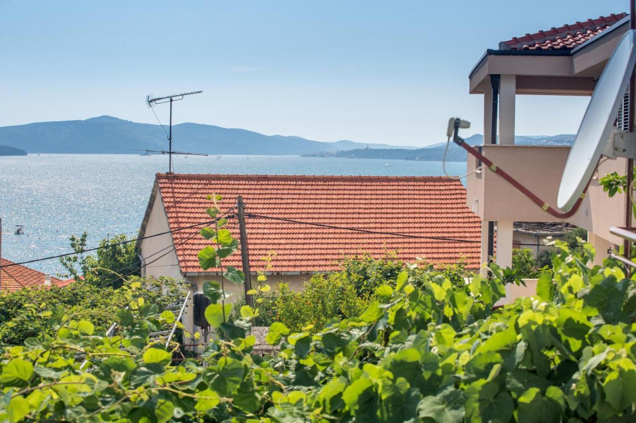 Apartment Pepica Trogir Exterior foto